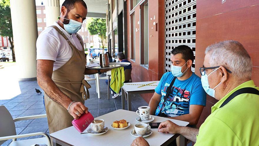 La pandemia agrava la dificultad para encontrar personal cualificado para hostelería este verano